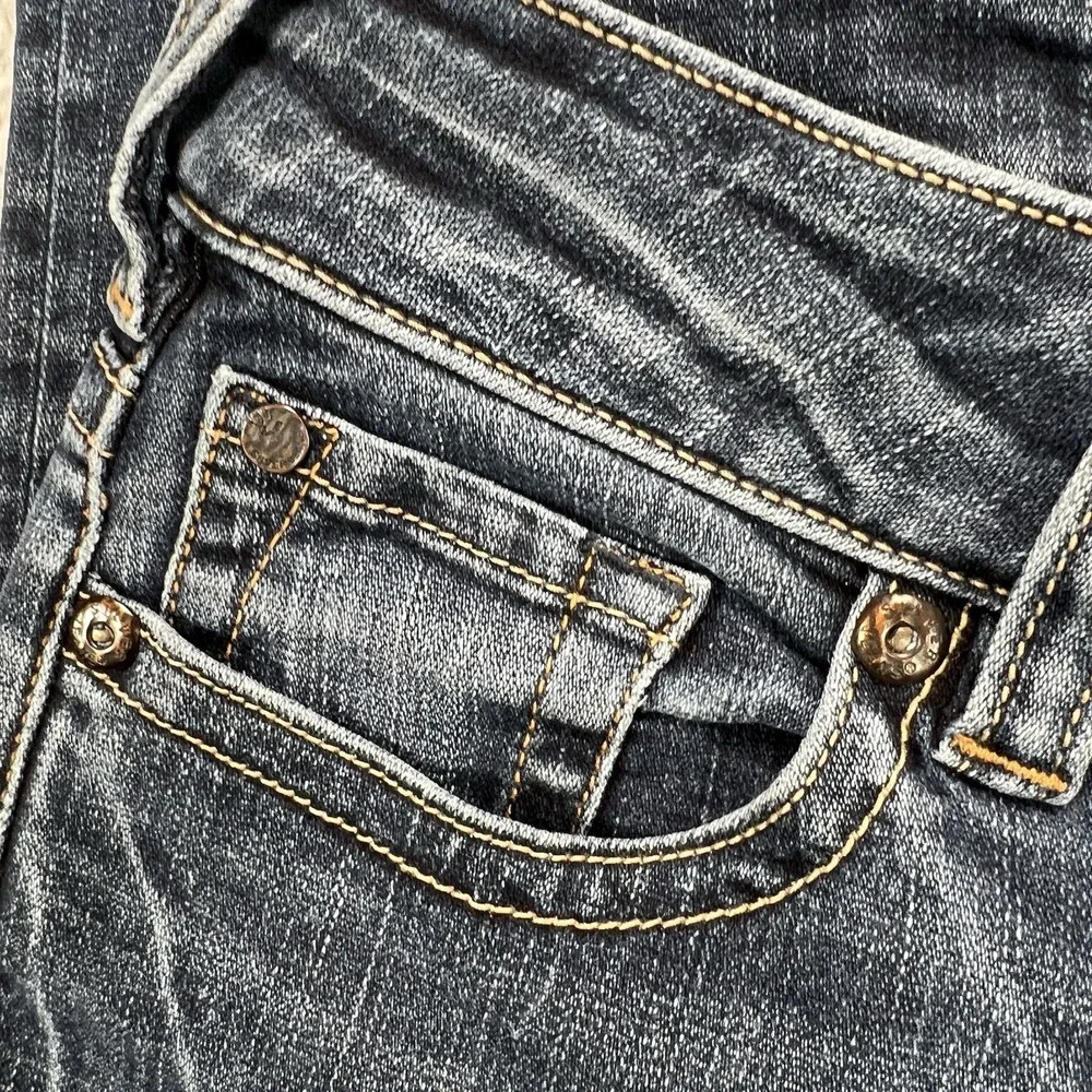 Silver Jeans these jeans